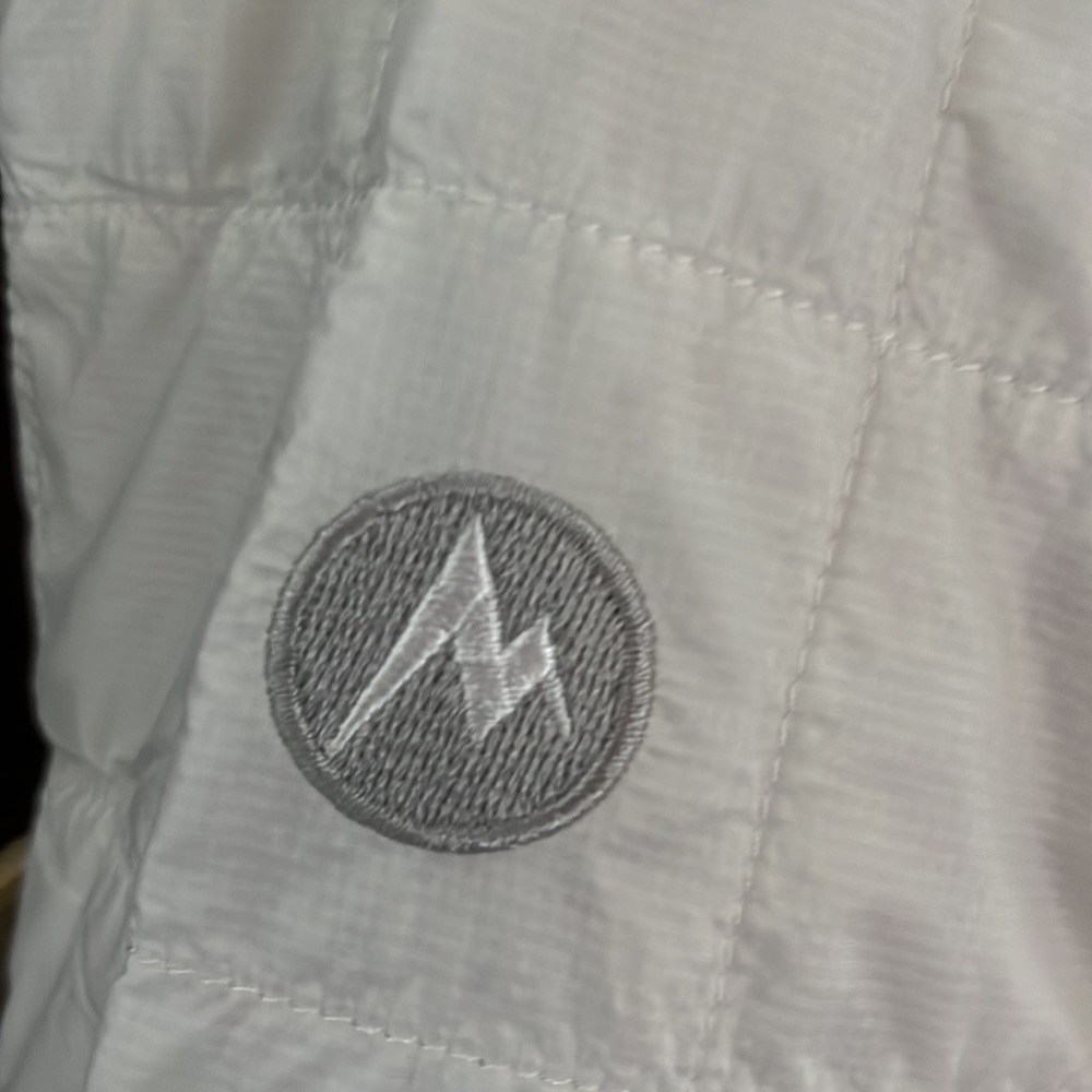 Marmot Calen Jacket in white - Size Small - NWT - Picture 5 of 8